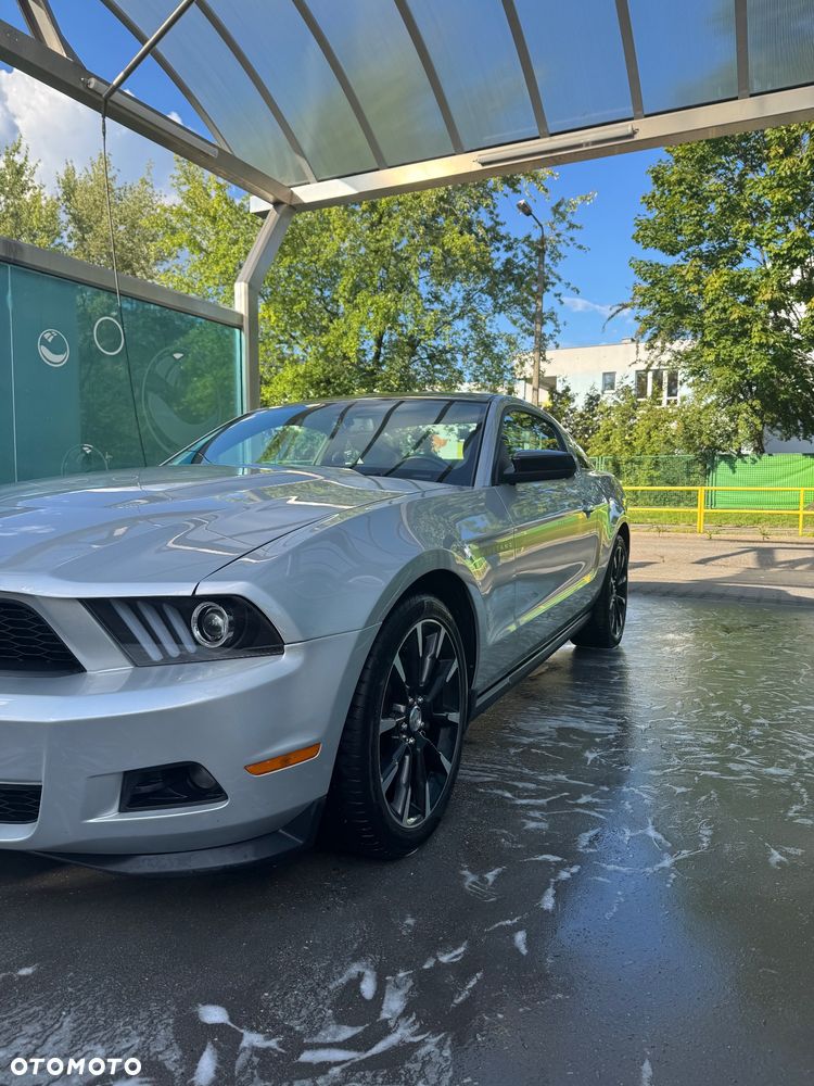 Ford Mustang - 4