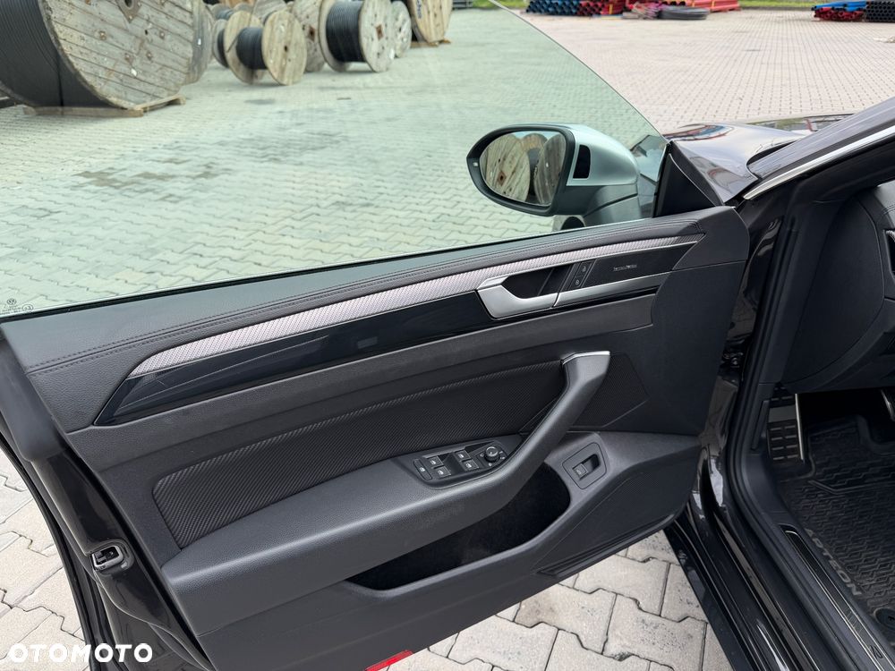 Volkswagen Arteon 2.0 TSI 4Motion R DSG - 17