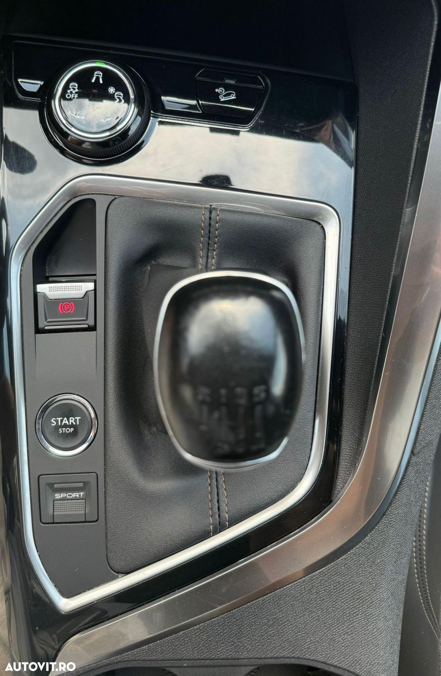 Peugeot 3008 - 15