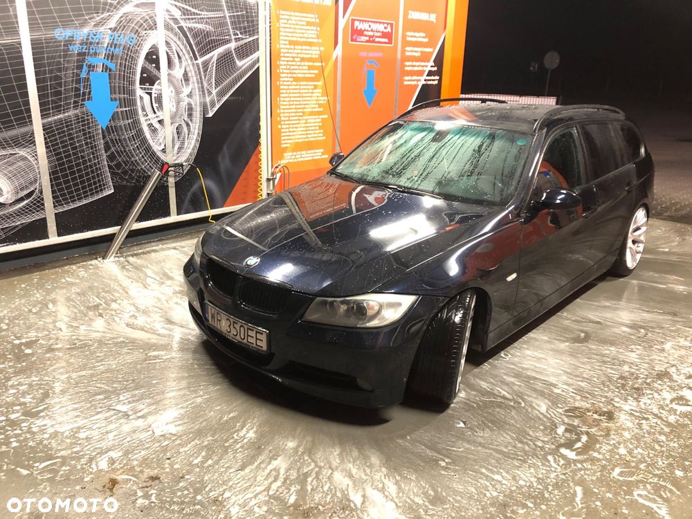 BMW Seria 3 320d - 33