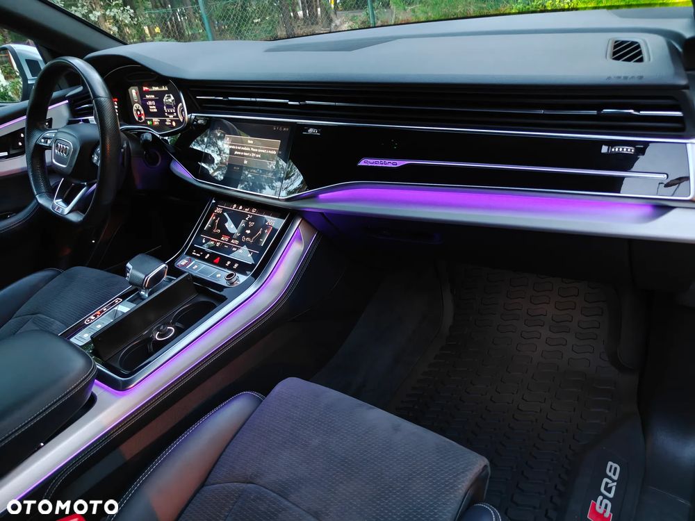 Audi SQ8 - 19