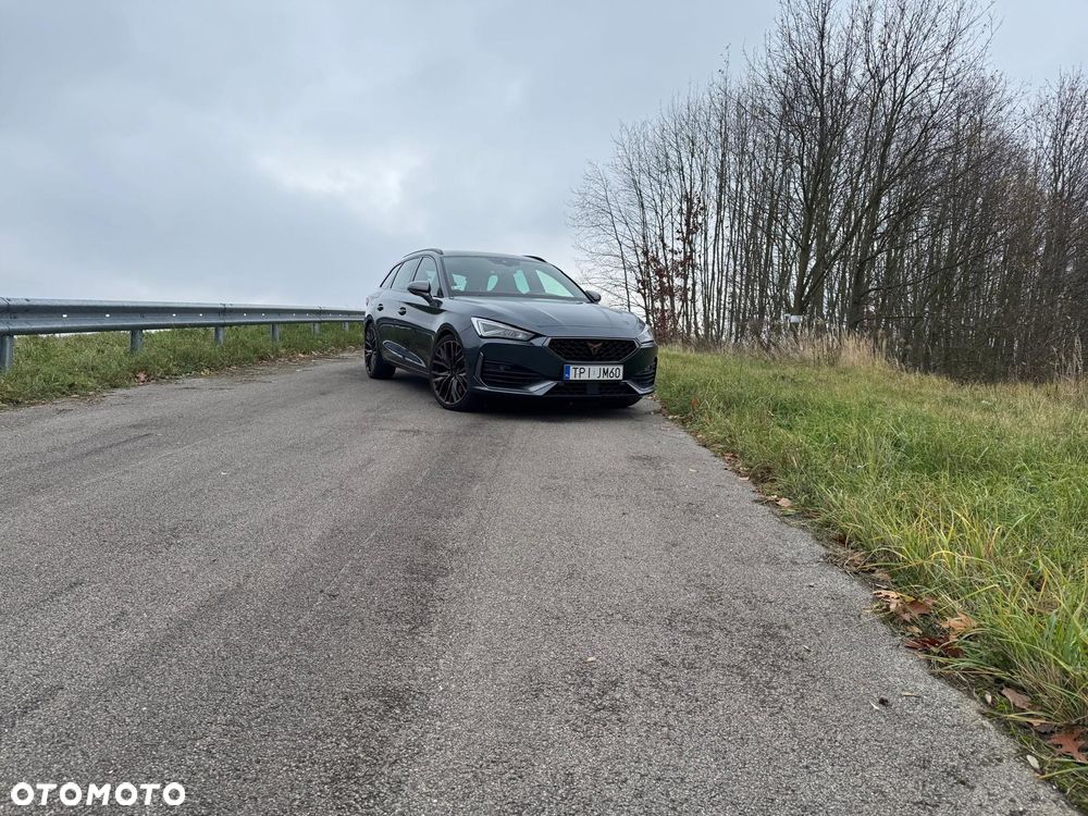 Cupra Leon Sportstourer - 3