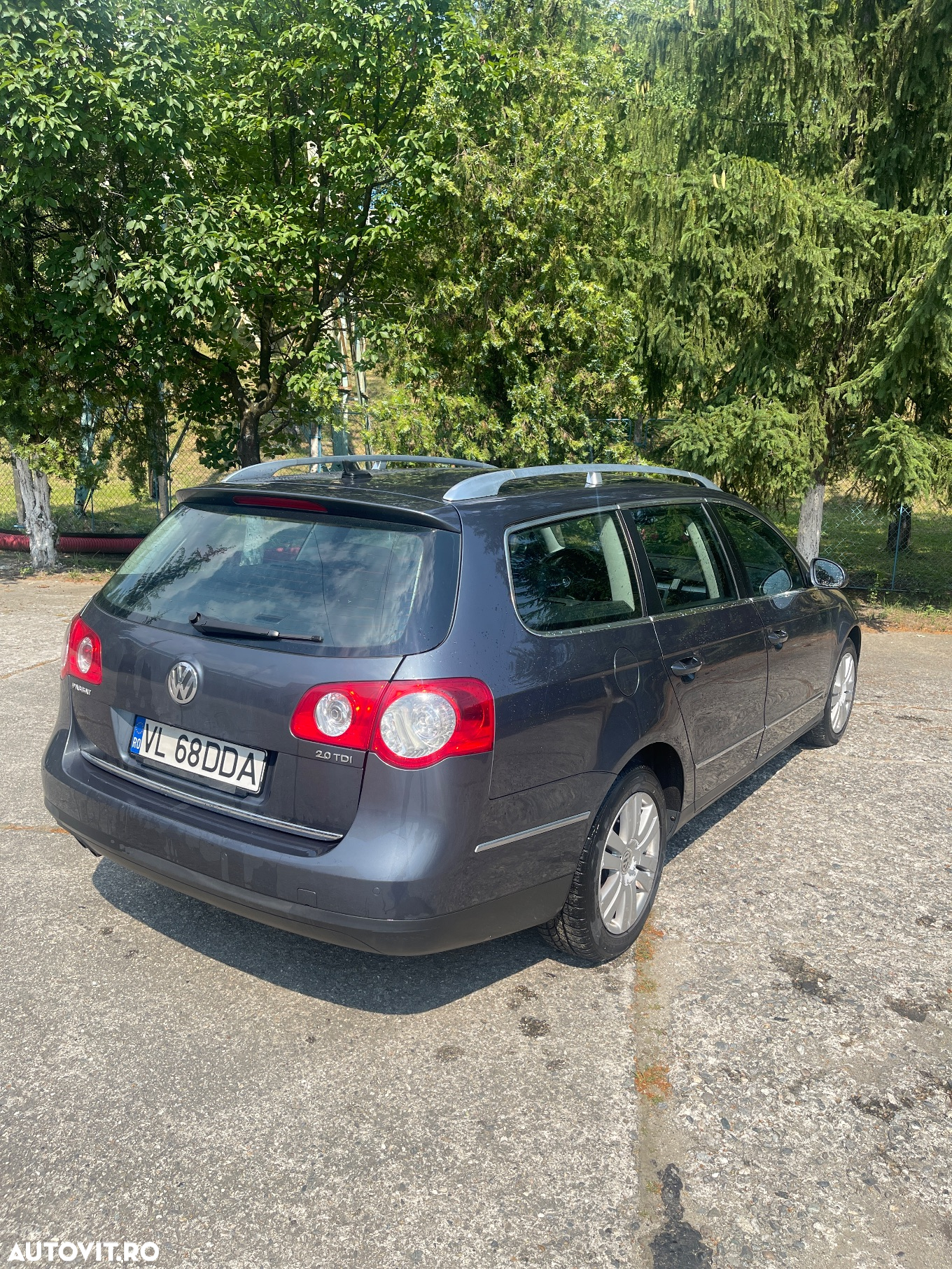 Volkswagen Passat Variant 2.0 TDI DPF DSG Highline - 5