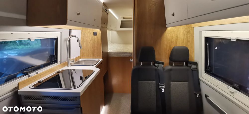 Mercedes-Benz Sprinter - 6