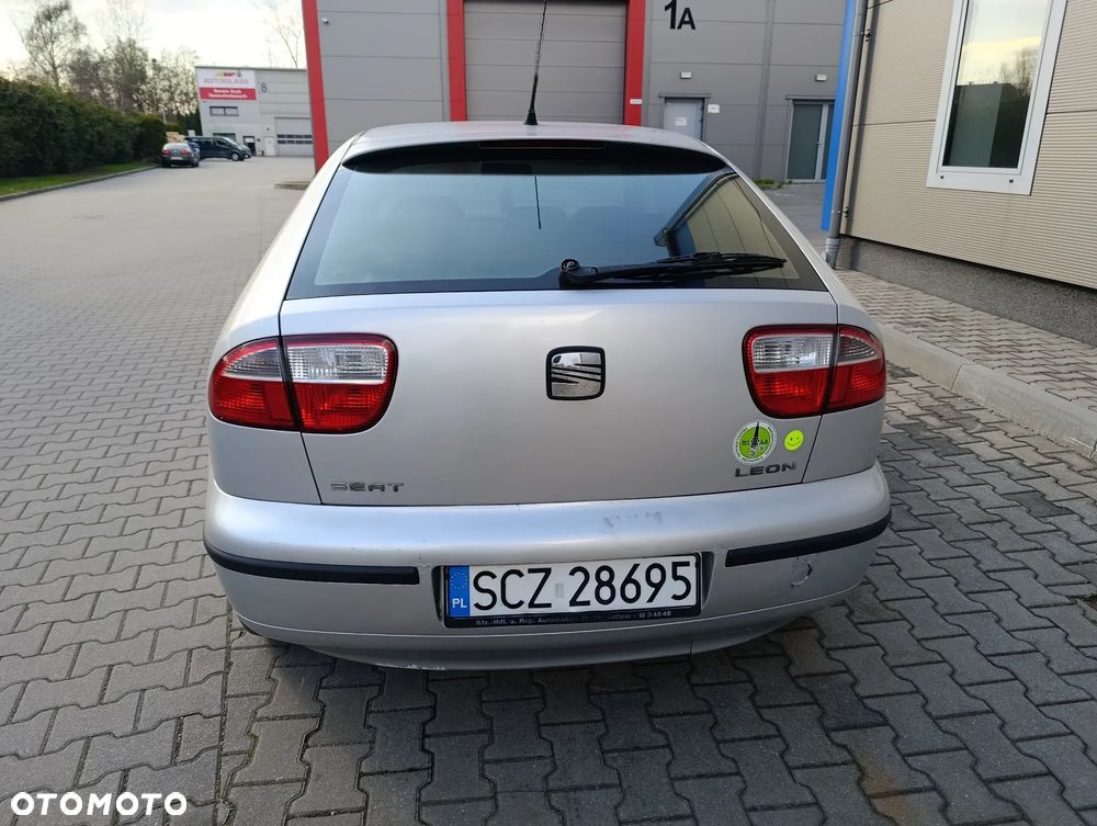 Seat Leon 1.6 Signo - 12