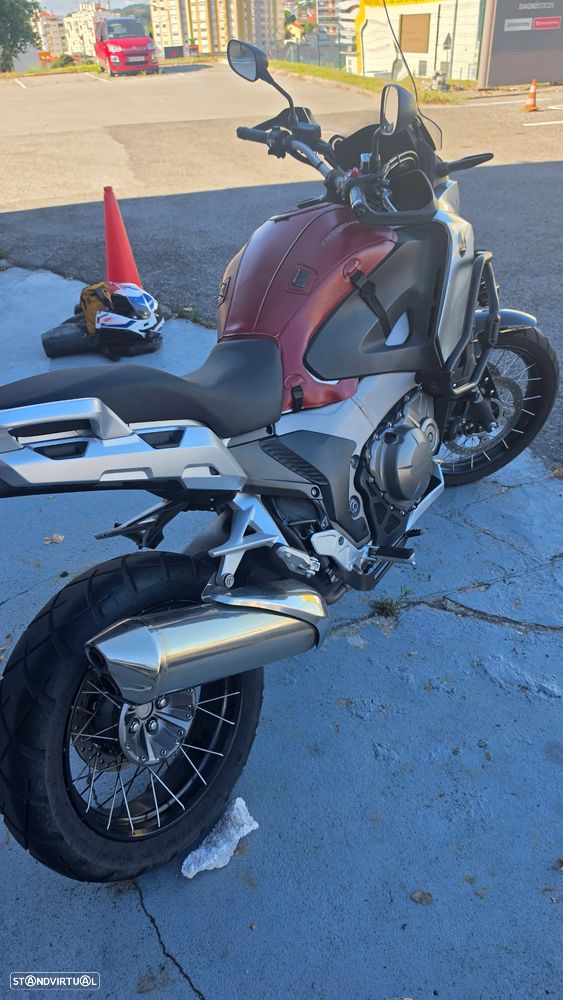 Honda VFR VX 1200 CROSSTOURER - 4