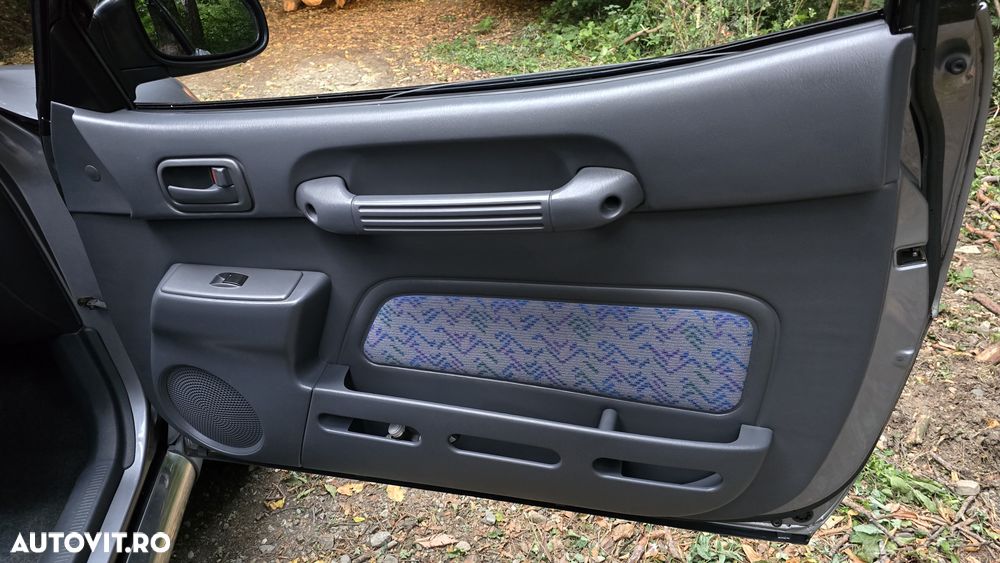Toyota RAV4 - 28
