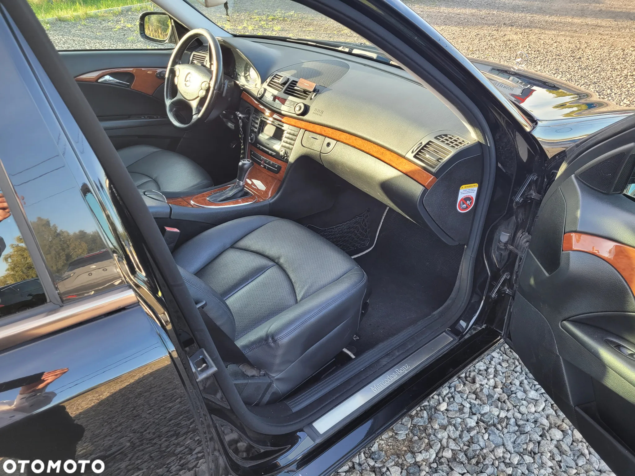 Mercedes-Benz Klasa E 200 T Kompressor Automatik Avantgarde - 13