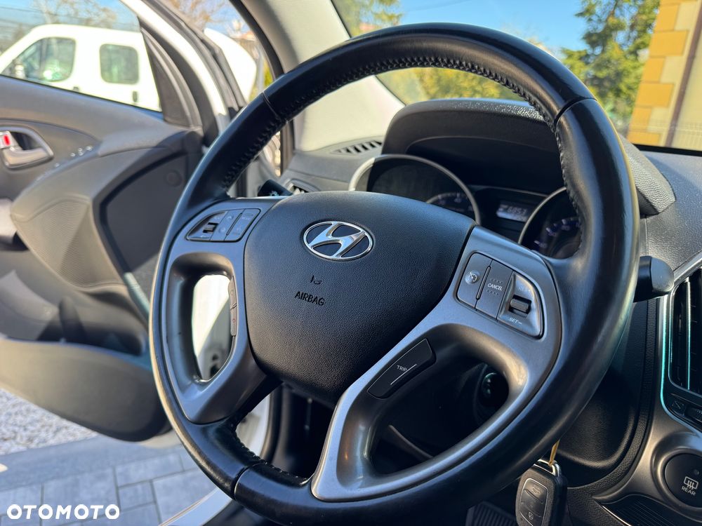 Hyundai ix35 2.0 2WD Automatik Trend - 32