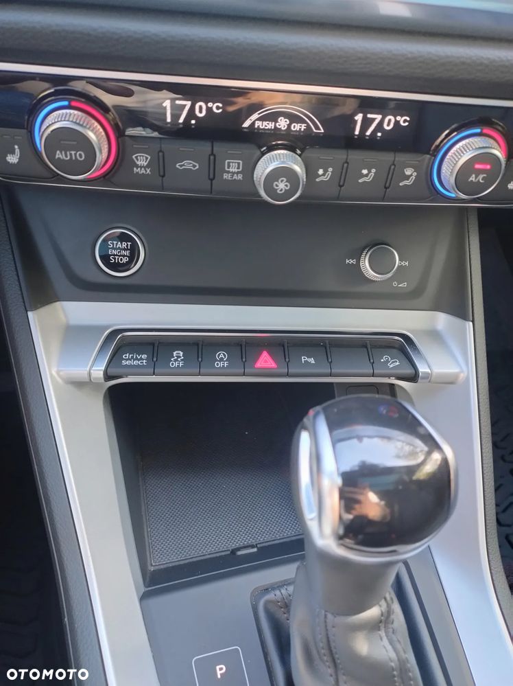 Audi Q3 45 TFSI Quattro S tronic S line - 23