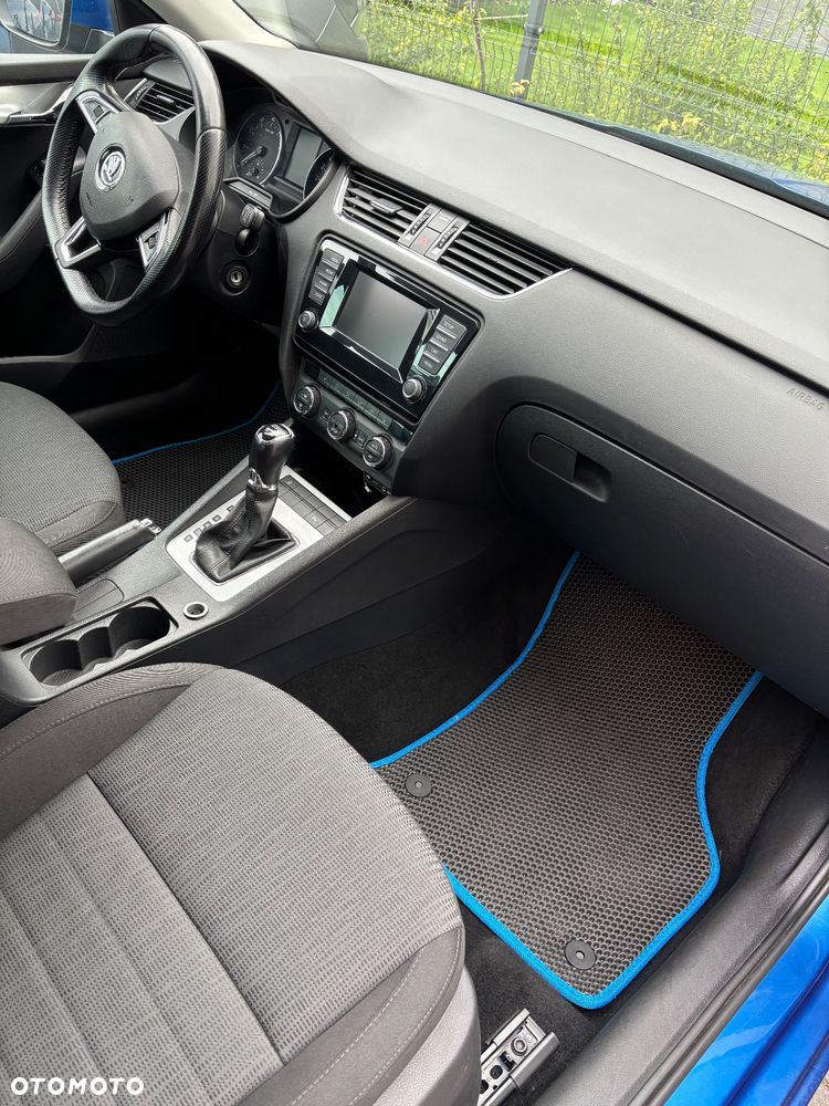 Skoda Octavia 1.4 TSI Elegance DSG - 9