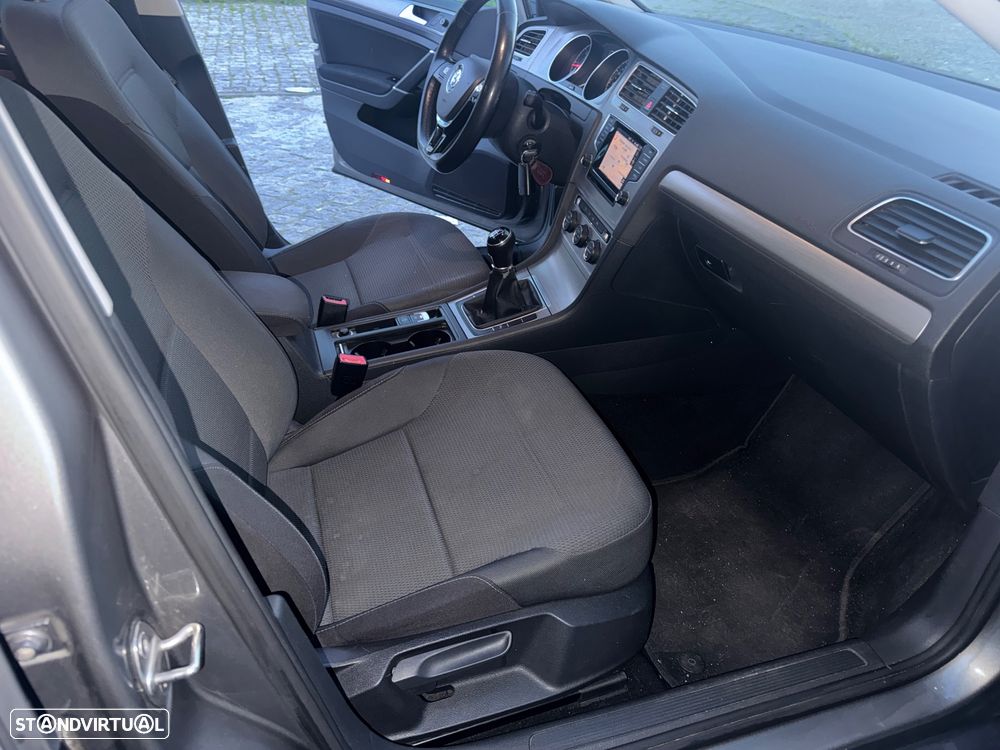 VW Golf Variant 1.6 TDi BlueMotion Confortline - 8