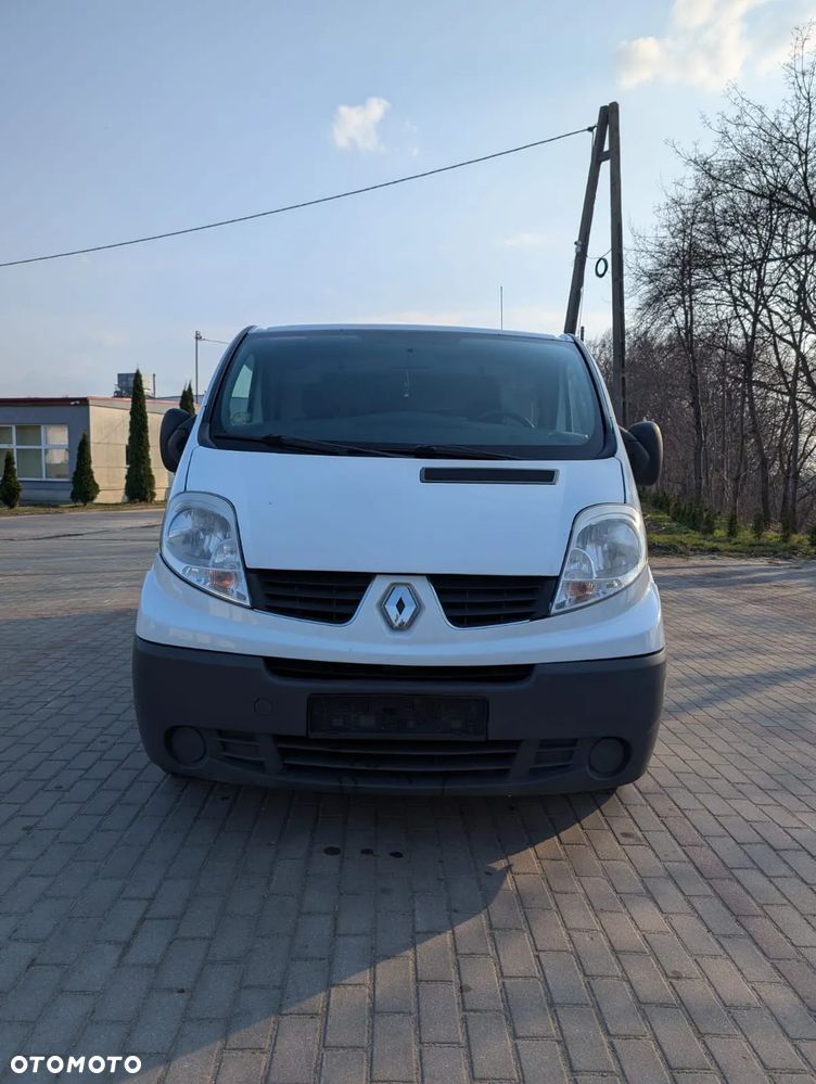 Renault Trafic 2.0 dCi 115 L2H1 - 8