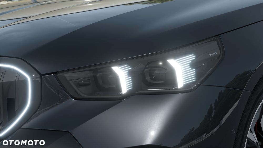 BMW Seria 5 540d xDrive - 8