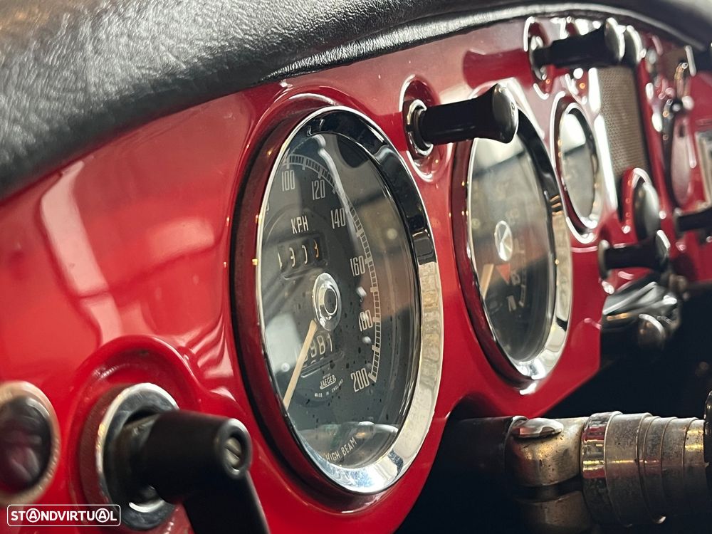 MG MGA - 6
