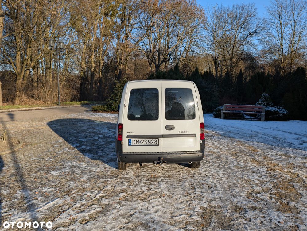 Opel Combo C - 8