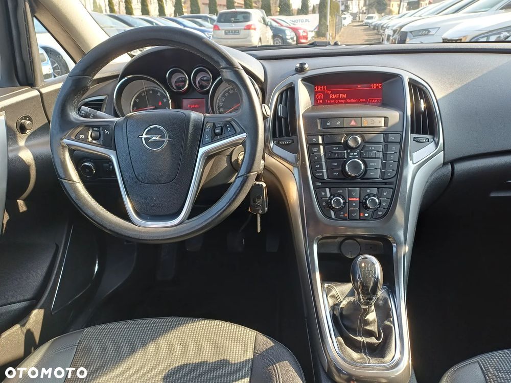 Opel Astra 1.4 Turbo Cosmo - 22