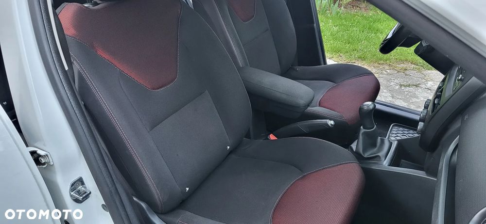Renault Clio 1.5 dCi Energy Business - 17