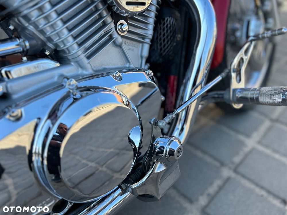 Suzuki Intruder - 22