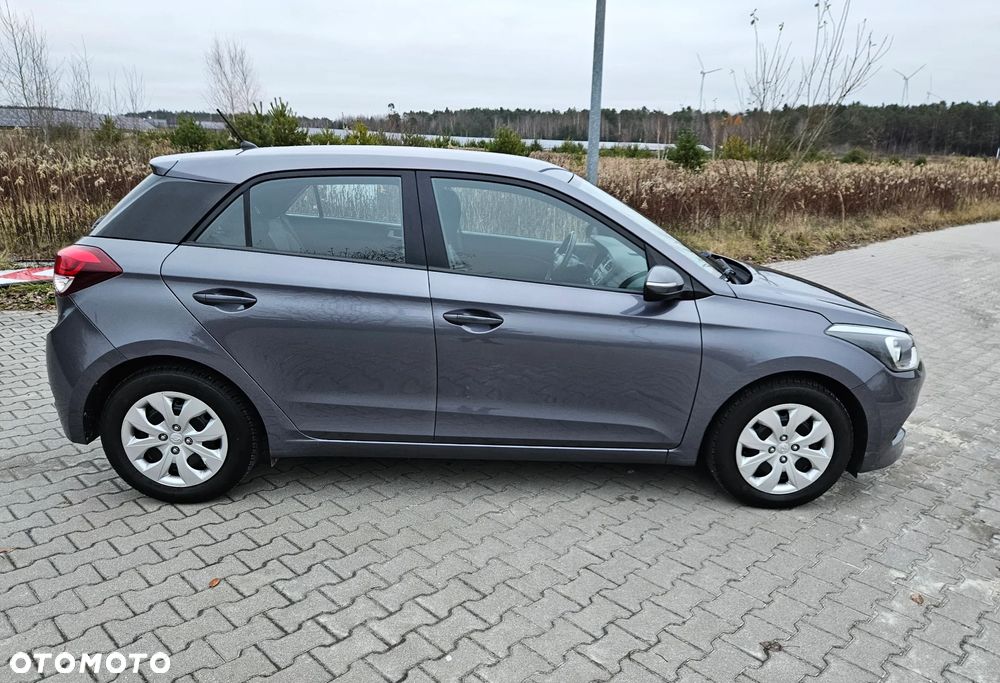 Hyundai i20 1.25 Style - 12