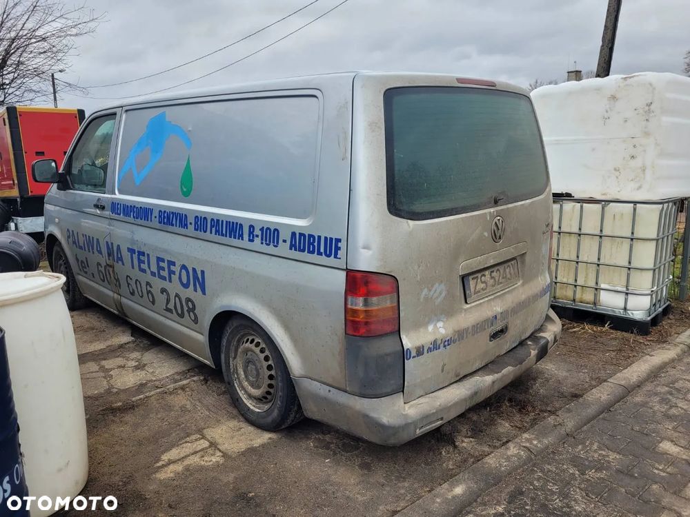 Volkswagen Transporter - 1