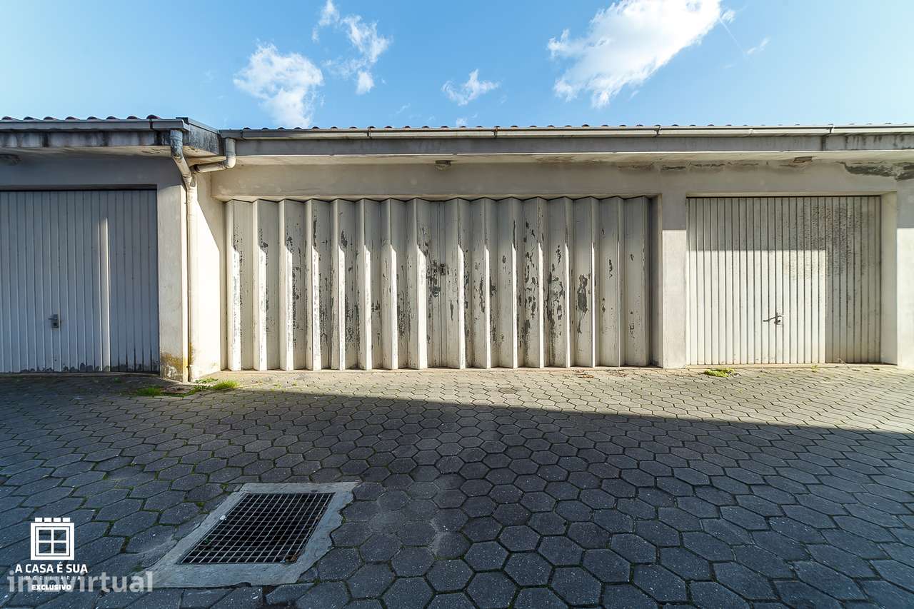 Garagem fechada para 2 viaturas em Gião, S. M. Feira - Exclusivo - Grande imagem: 3/15