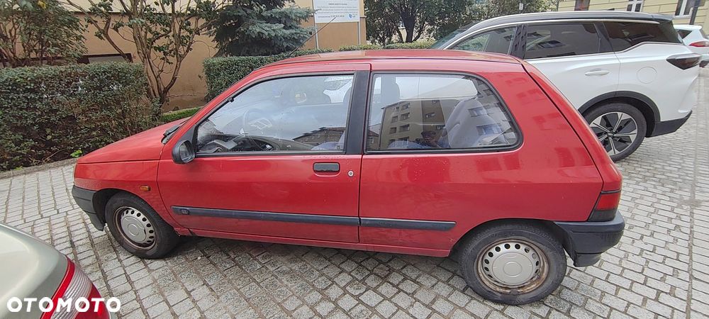 Renault Clio 1.2 RL - 4