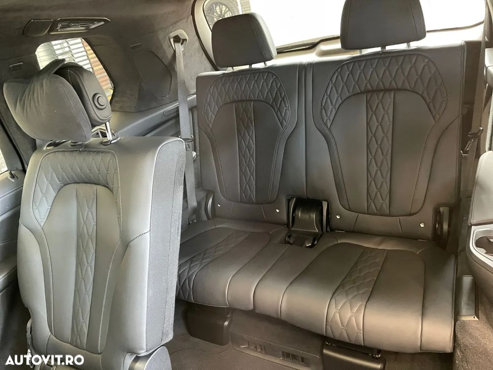 BMW X7 xDrive40d - 18