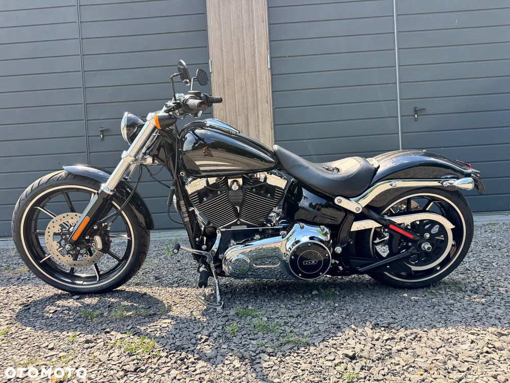 Harley-Davidson FXSB Breakout - 5