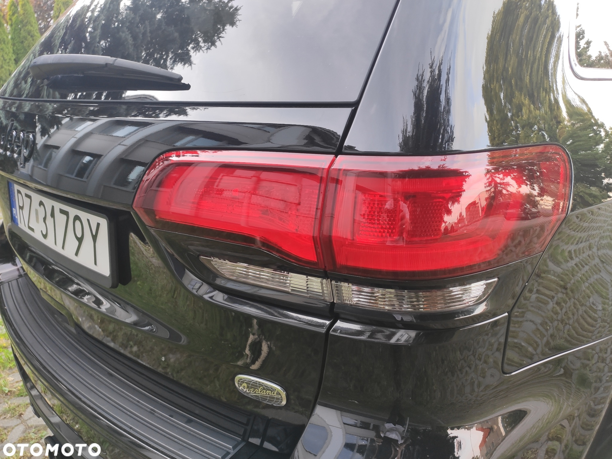 Jeep Grand Cherokee 5.7 V8 Overland - 37