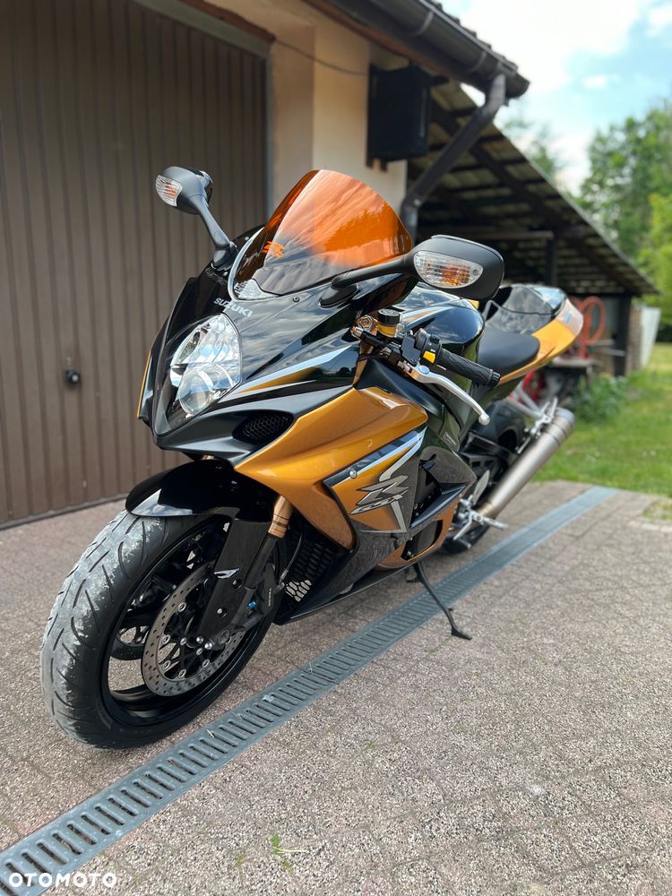 Suzuki GSX-R - 27