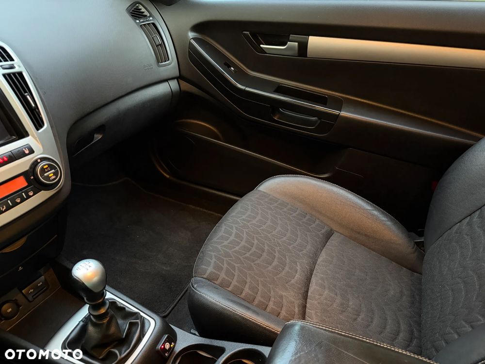 Kia Ceed 2.0 Optimum + - 13