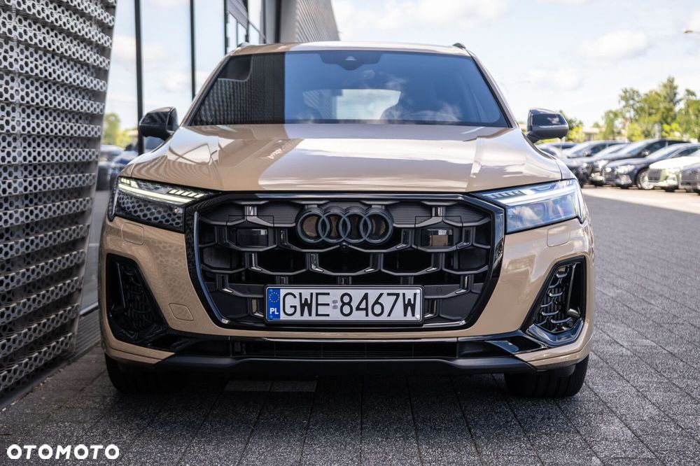Audi Q7 60 TFSI e PHEV Quattro S Line Tiptr - 3