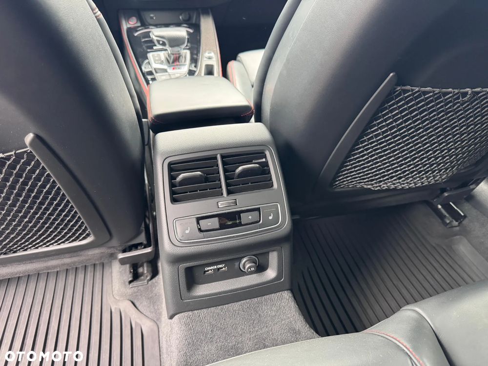 Audi RS5 Sportback Quattro Tiptronic - 12