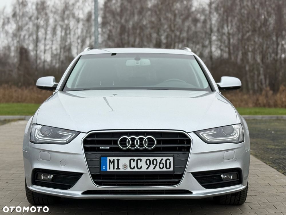 Audi A4 Avant 2.0 TDI DPF quattro S tronic Ambition - 2