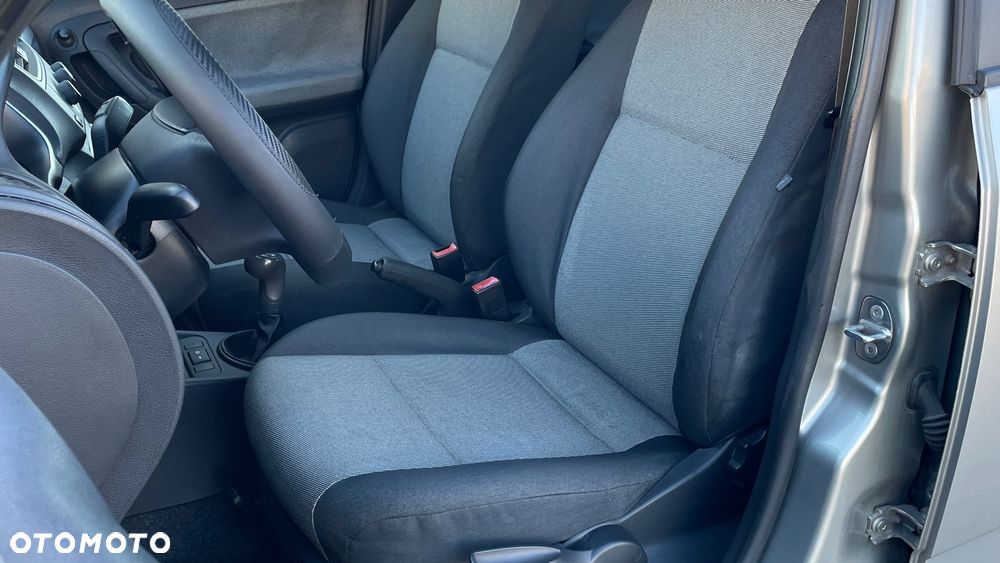 Skoda Fabia 1.2 12V Fun - 5