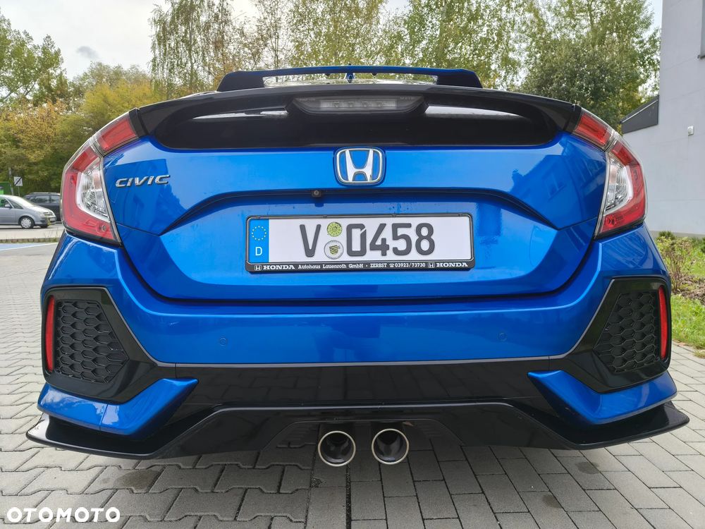 Honda Civic 2018 photo 2