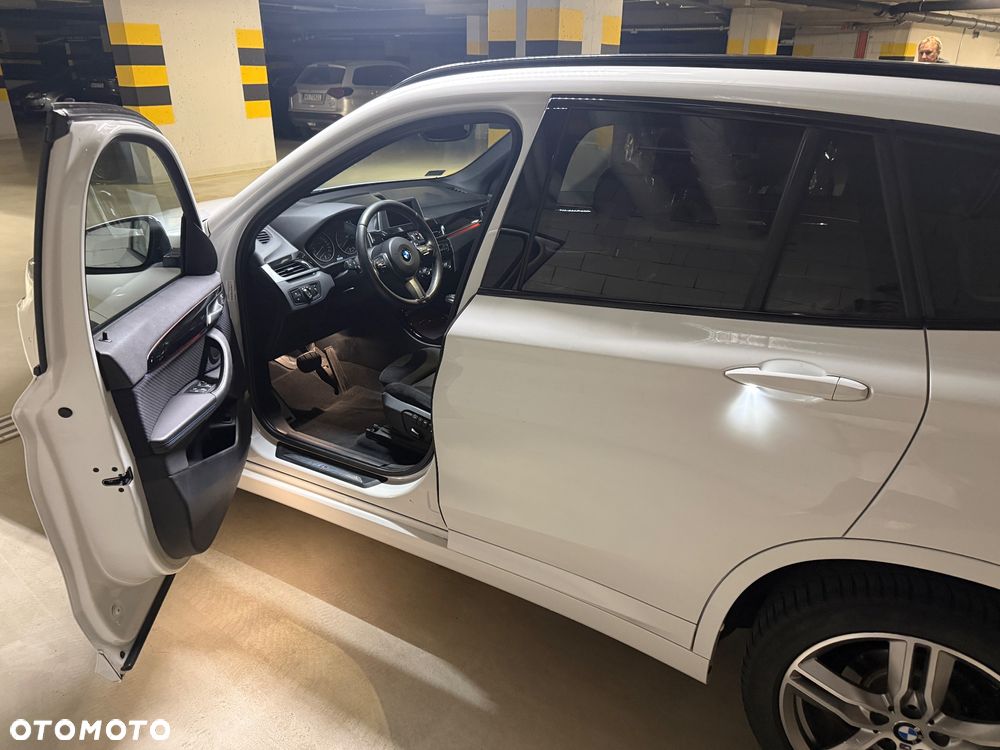 BMW X1 sDrive18i M Sport - 10