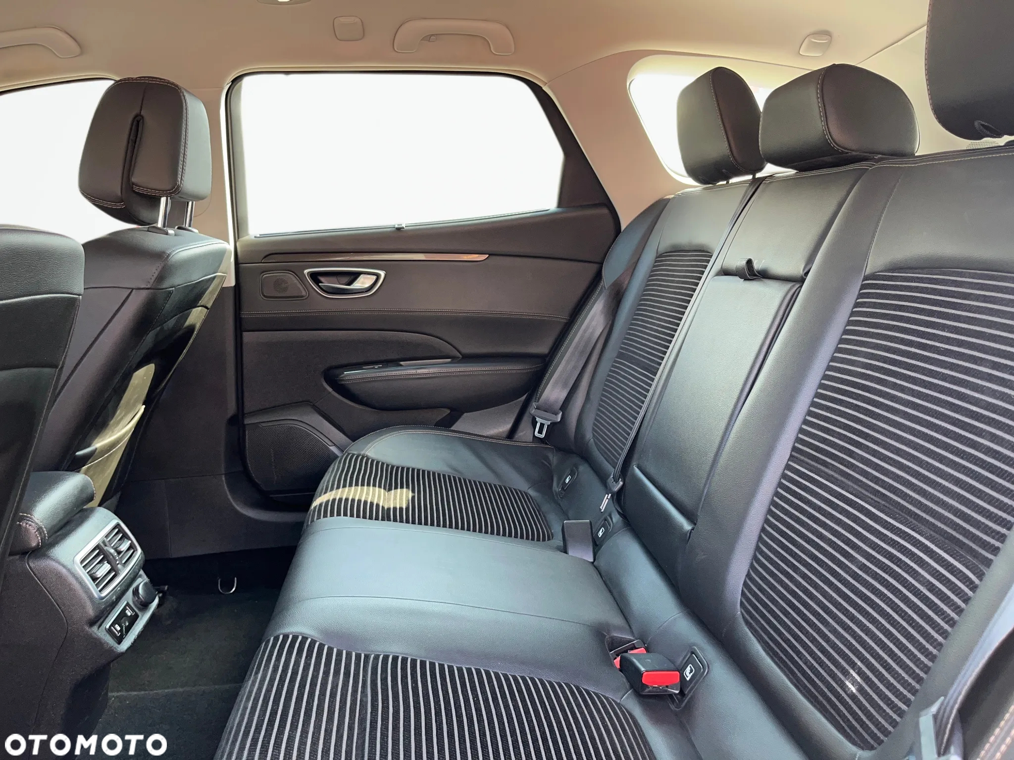 Renault Talisman 1.6 Energy dCi Intens EDC - 20
