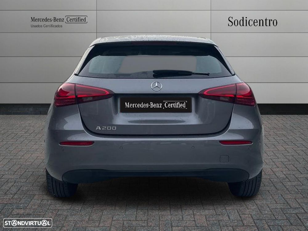 Mercedes-Benz A 200 Standard - 9