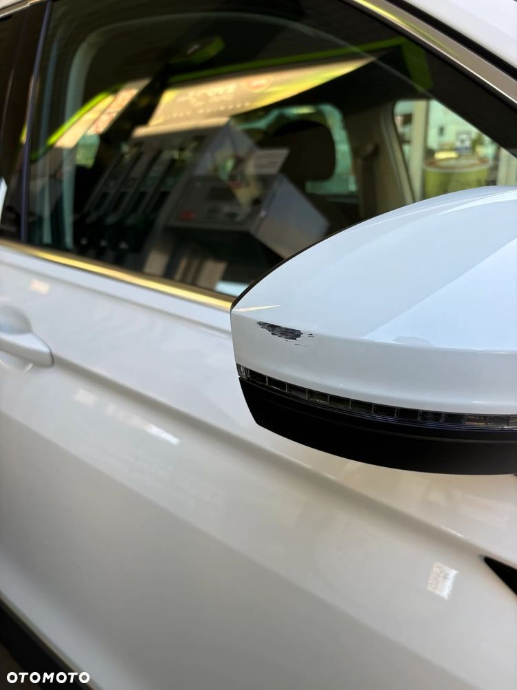 Volkswagen Tiguan - 5