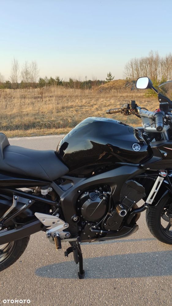 Yamaha FZ6 - 10