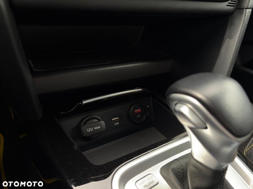 Kia XCeed - 26