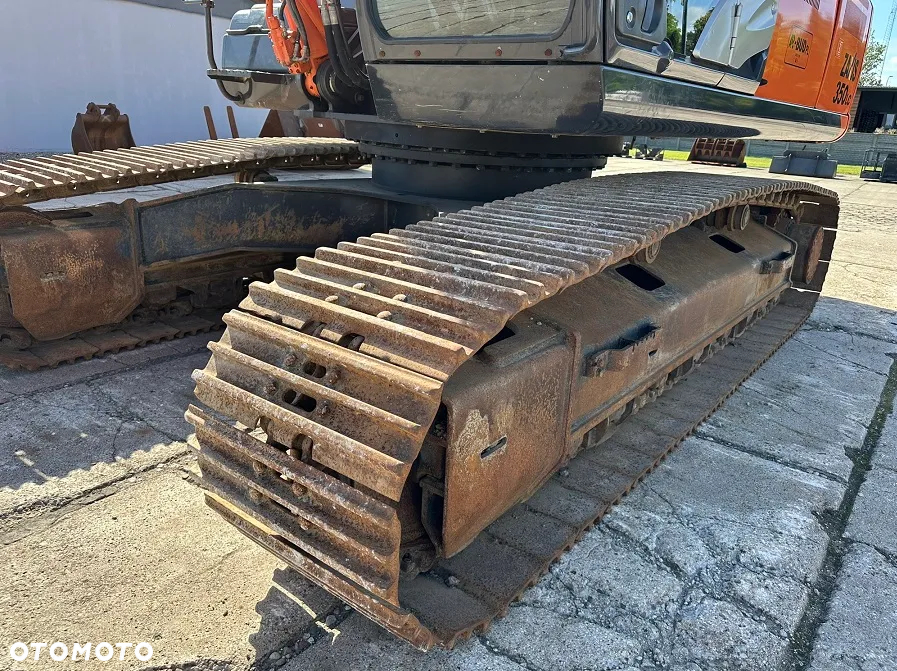 Hitachi ZX350LC-5B - 10