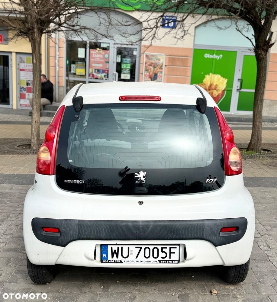 Peugeot 107 1.0 Trendy - 6