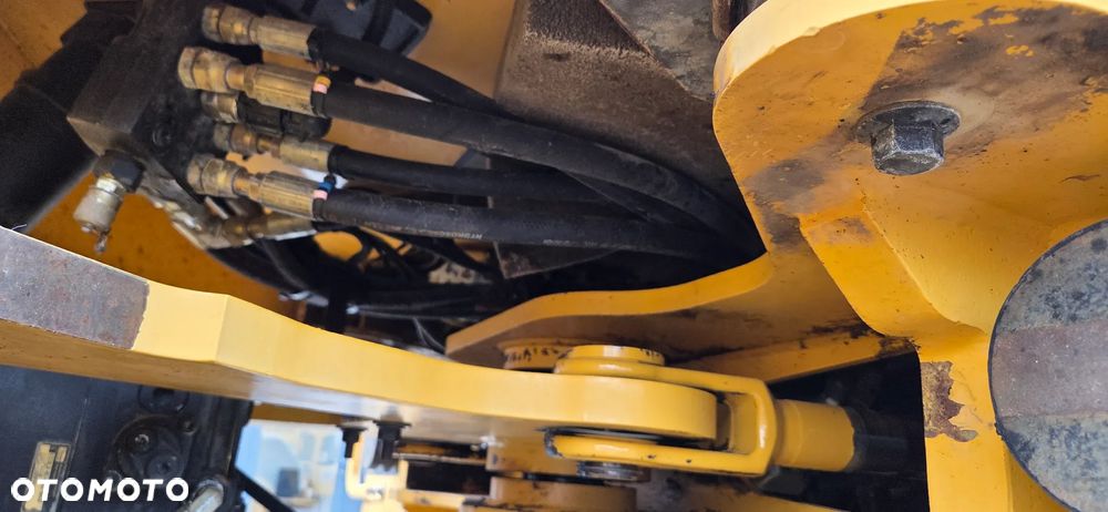 Volvo <<Volvo L90F, tylko 9400Mtg oryginał! Serwis Volvo Niemcy! Waga! sprowadzona>> - 18