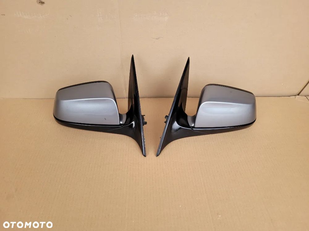 BMW 5GT F07 LUSTERKO PRAWE SPACEGRAU A52/7 - 1