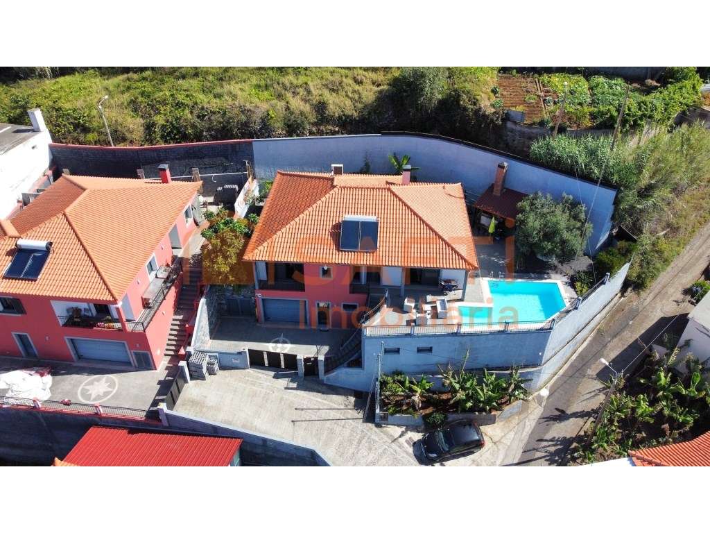 VENDA DE MORADIA - Refúgio Exclusivo com Vista Panorâmica de Mar e ... - Grande imagem: 4/18