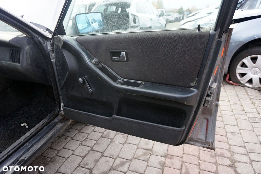 DRZWI PRZEDNIE PRAWE 80 B3 SEDAN LY7P  SZARY AUDI 1986-1991 - 9