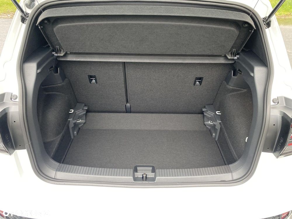 Volkswagen T-Cross - 20